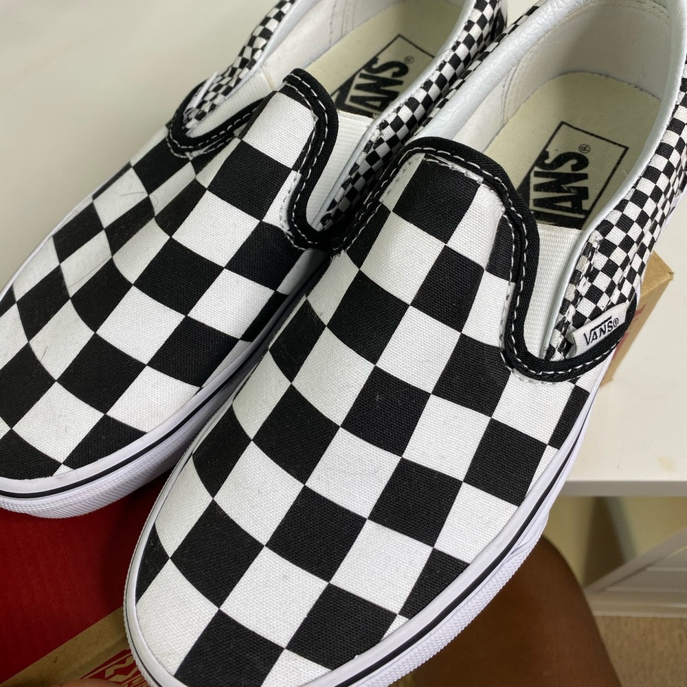 Mix checkerboard vans NEVER WORN